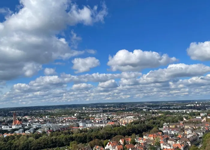 Fantastic Views Center Luxury Congress Апартаменти